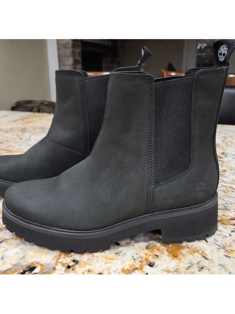 Timberland Women’s Caranby Cool Mid Chunky Pull Tab Chelsea Boots Black - Size 8 - Picture 2 of 8
